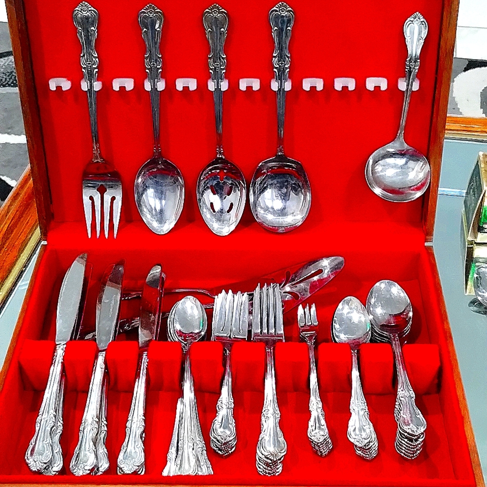 64 pc Stainless by Salem silverware set antique with wooden box